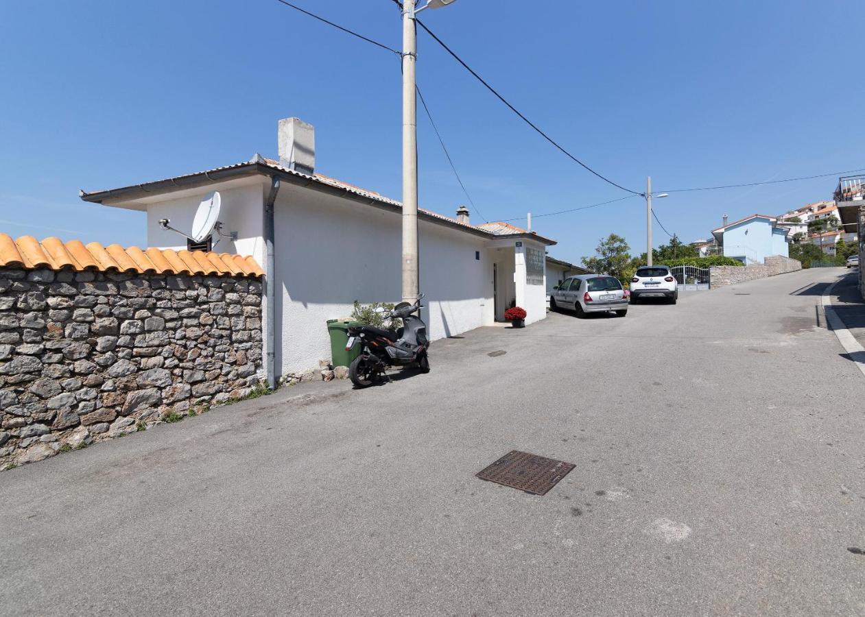 Miro Apartment Senj  Luaran gambar