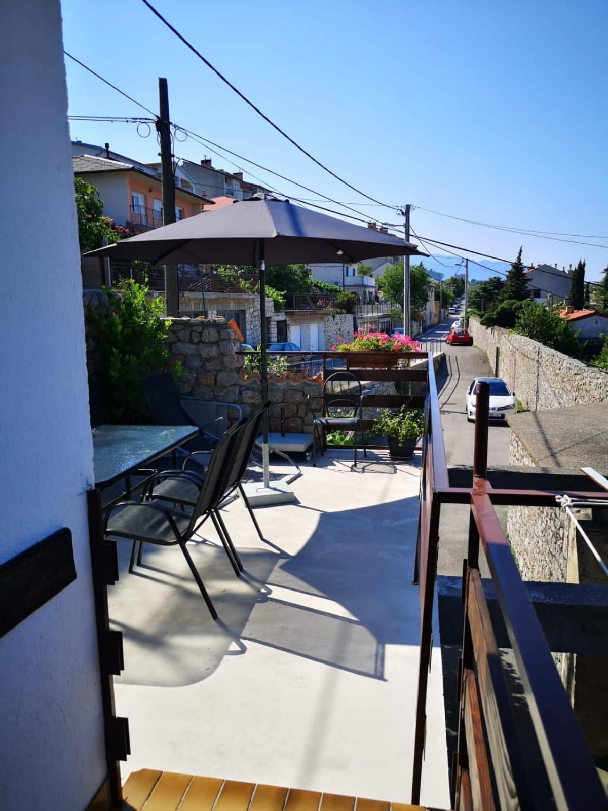 Miro Apartment Senj  Luaran gambar