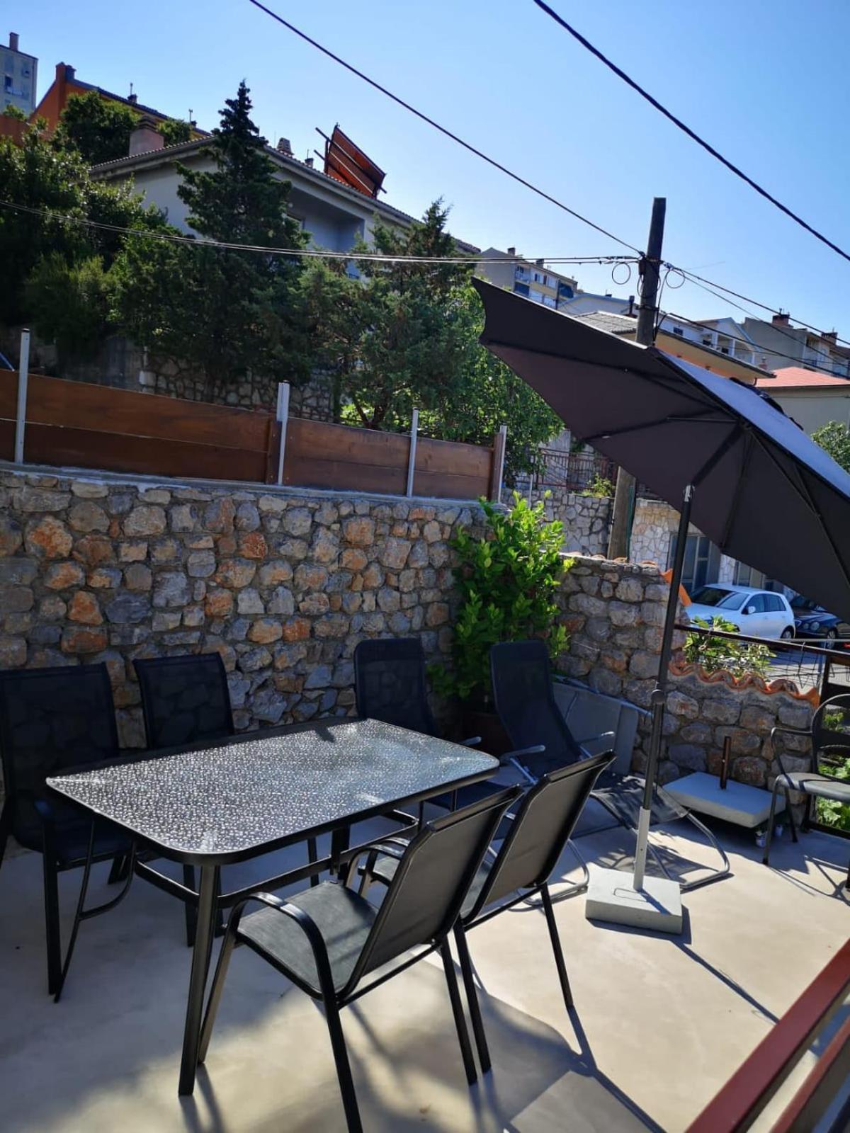 Miro Apartment Senj  Luaran gambar